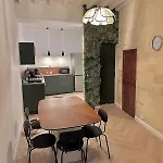 La Maison Benezet Arles Roquette